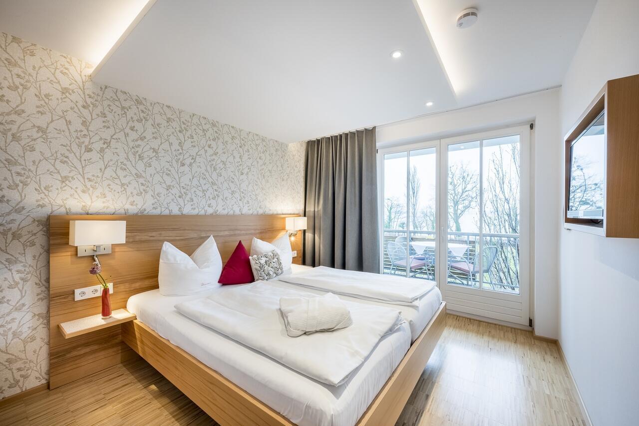 Appartementhotel Roehrenbach Immenstaad am Bodensee Dış mekan fotoğraf